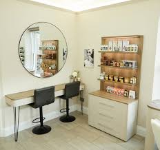 5 Ways to Maximise Space and Comfort in Salon Interiors