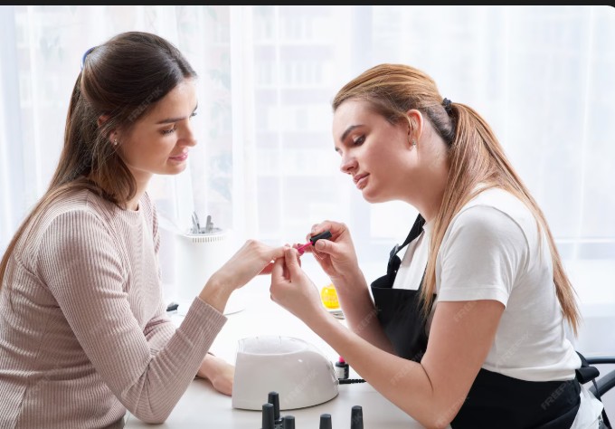 How to Find the Best Nail Salon Near You in 2026